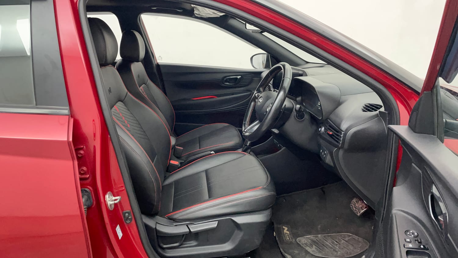 Used 2022 Hyundai i20 N Line N8 1.0 Turbo DCT Dual Tone Petrol Automatic interior RIGHT SIDE FRONT DOOR CABIN VIEW