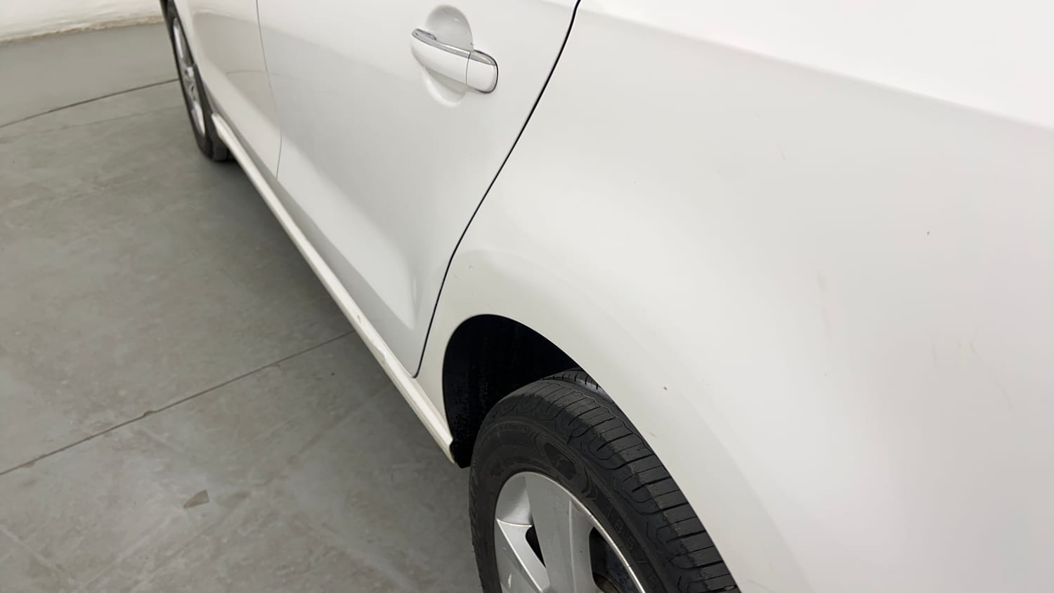 Used 2018 Skoda Rapid Style 1.6 MPI Petrol Manual dents MINOR SCRATCH