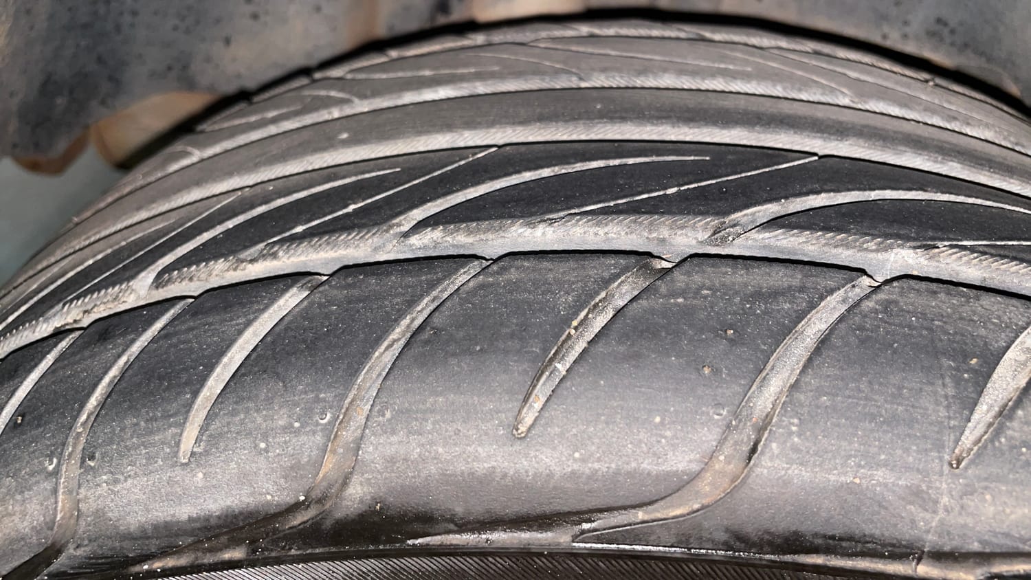 Used 2019 Ford Freestyle Titanium 1.2 Ti-VCT Petrol Manual tyres RIGHT REAR TYRE TREAD VIEW