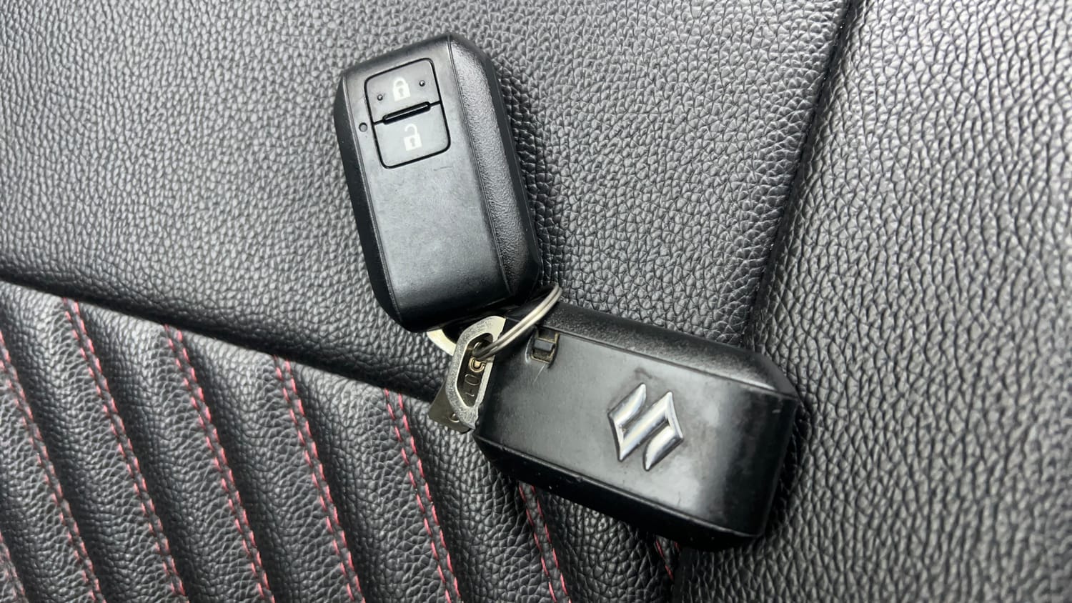 Used 2018 Maruti Suzuki Swift ZXi Plus Petrol Manual extra CAR KEY VIEW
