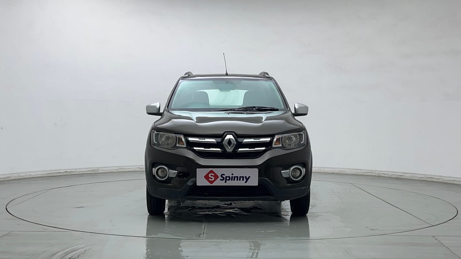 Used 2019 Renault Kwid RXT (O) 1.0 SCE Edition Petrol Manual exterior FRONT VIEW