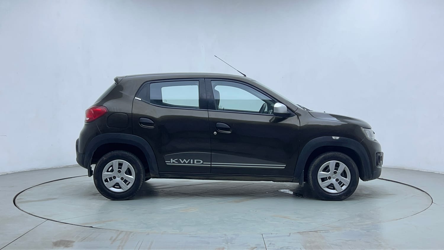 Used 2019 Renault Kwid 1.0 RXT AMT Opt Petrol Automatic exterior RIGHT SIDE VIEW