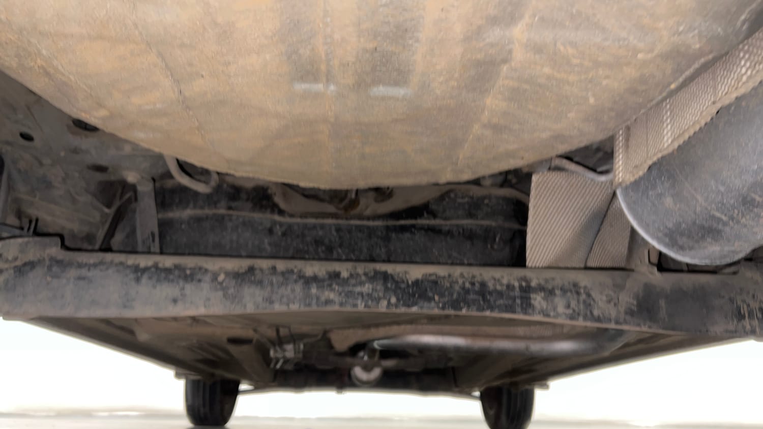 Used 2016 Ford Figo Trend 1.2 Ti-VCT Petrol Manual extra REAR UNDERBODY VIEW (TAKEN FROM REAR)