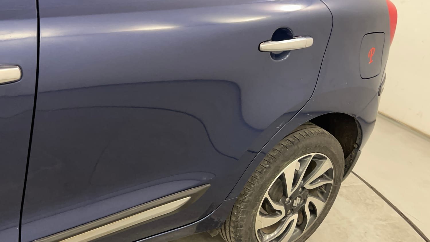Used 2020 Maruti Suzuki Baleno Zeta Petrol Manual dents MINOR DENT