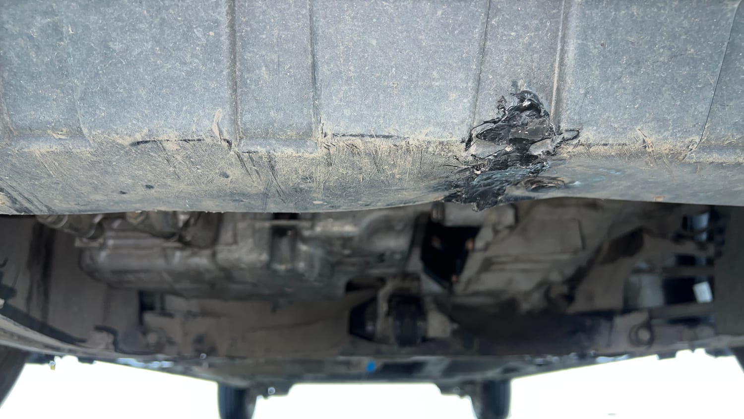 Used 2015 Honda City V Petrol Manual extra FRONT LEFT UNDERBODY VIEW