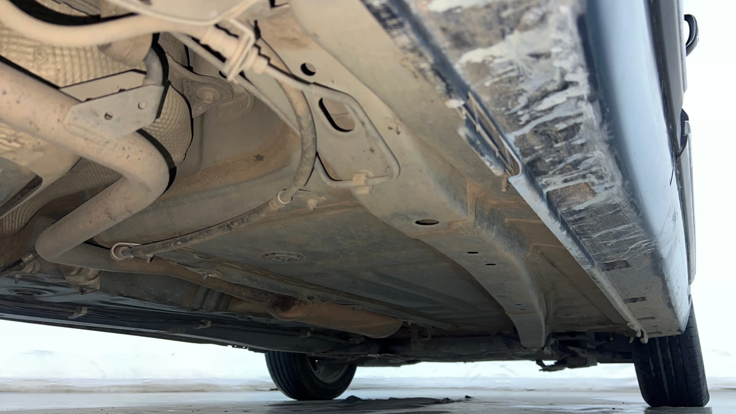 Used 2021 Maruti Suzuki Baleno Zeta Petrol Manual extra REAR RIGHT UNDERBODY VIEW