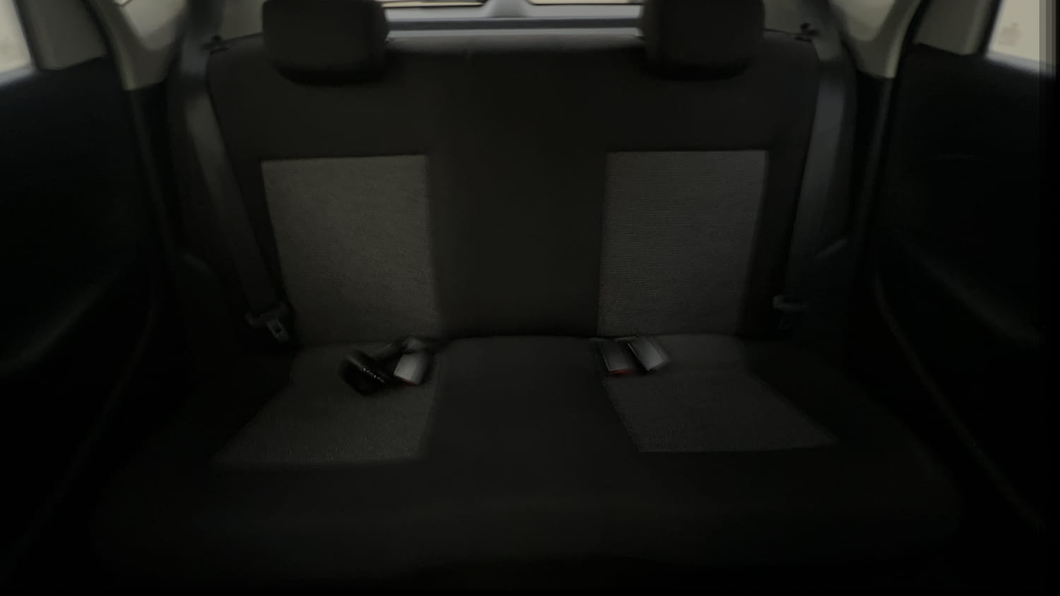 Used 2015 Volkswagen Polo Comfortline 1.2L (P) Petrol Manual interior REAR SEAT CONDITION VIEW