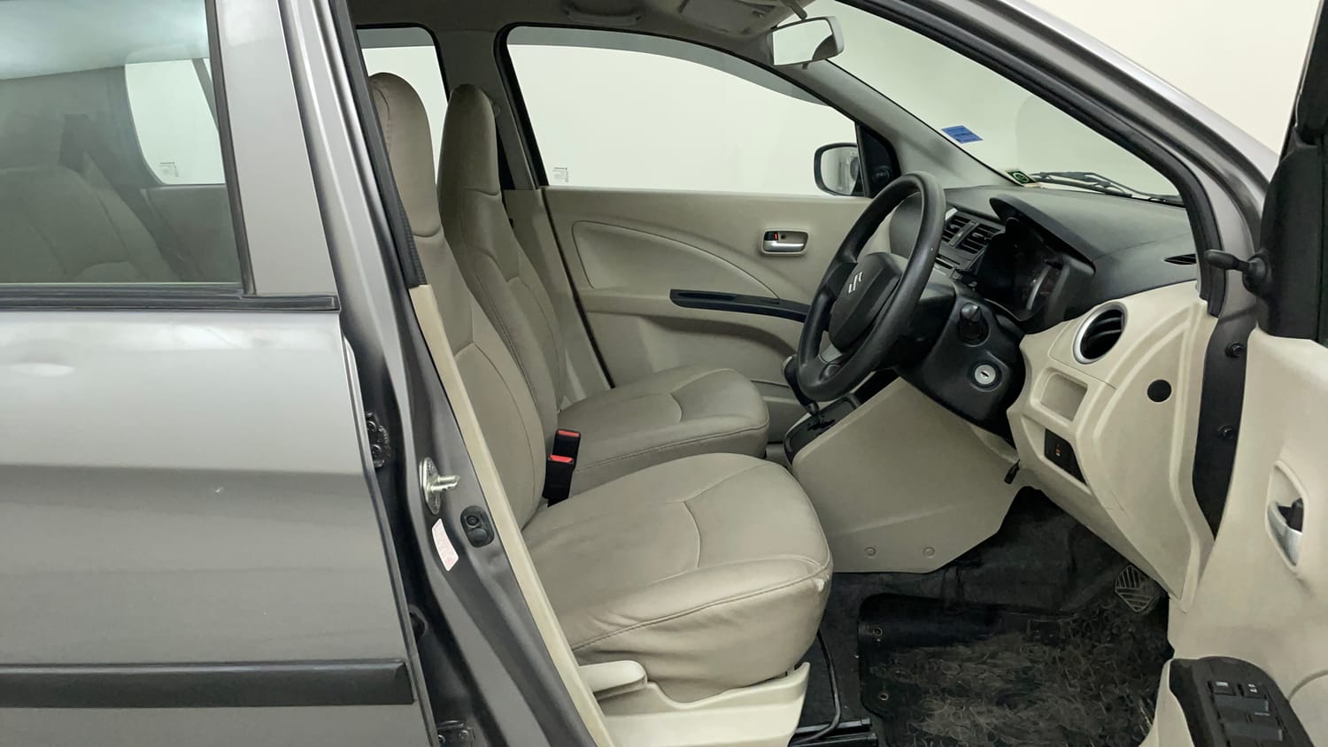 Used 2018 Maruti Suzuki Celerio VXi AMT Petrol Automatic interior RIGHT SIDE FRONT DOOR CABIN VIEW