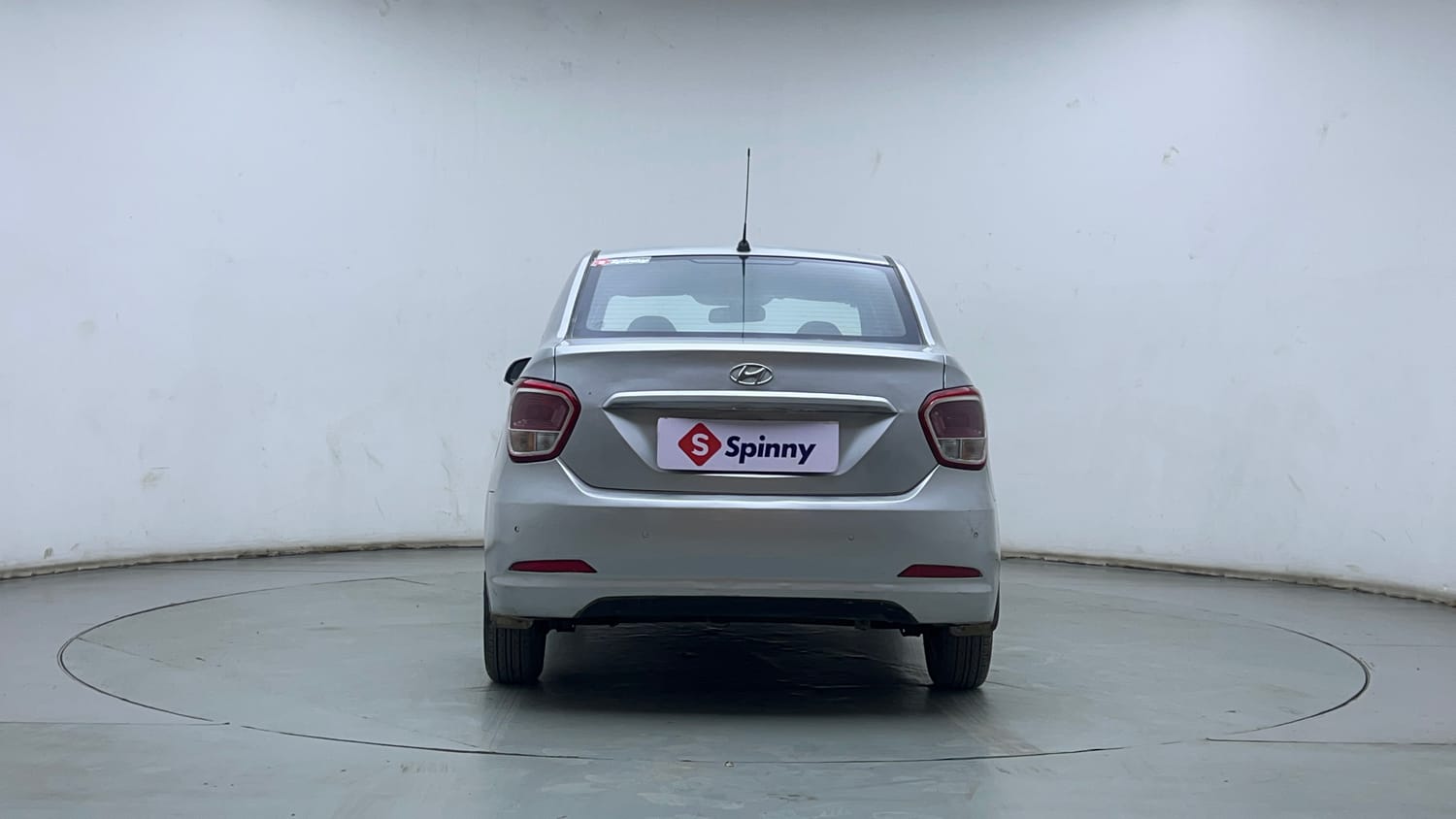 Used 2015 Hyundai Xcent S 1.2 (O) Petrol Manual exterior BACK VIEW