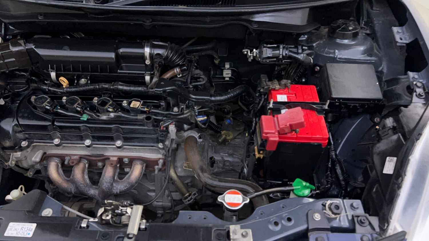 Used 2018 Maruti Suzuki Dzire ZXi Petrol Manual engine ENGINE LEFT SIDE VIEW