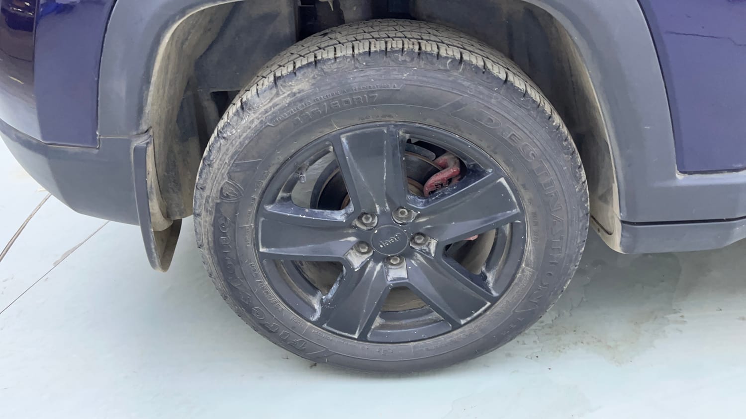 Used 2021 Jeep Compass Longitude (O) 2.0 Diesel Diesel Manual tyres RIGHT REAR TYRE RIM VIEW