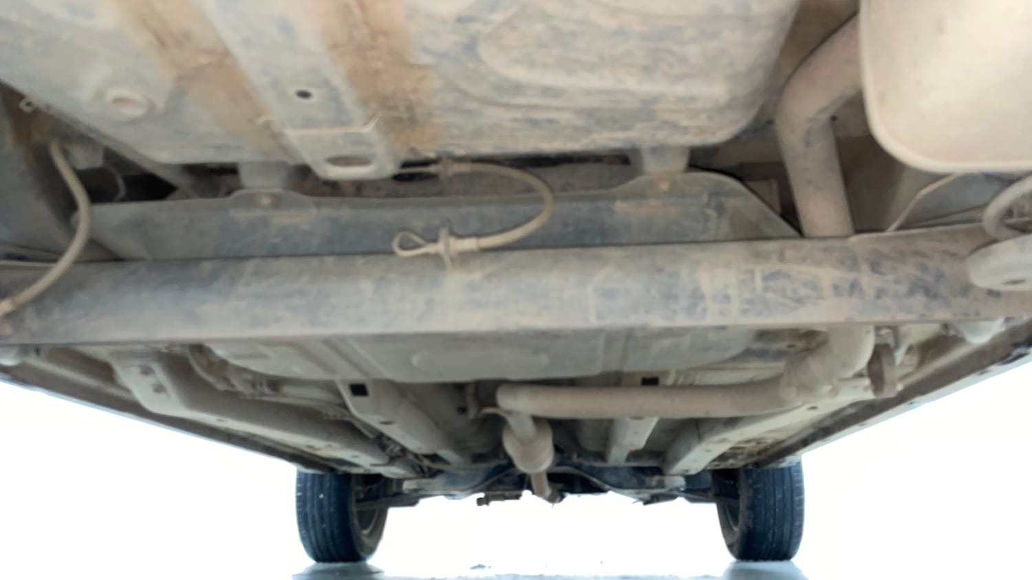 Used 2020 Tata Nexon XM Petrol Manual extra REAR UNDERBODY VIEW (TAKEN FROM REAR)