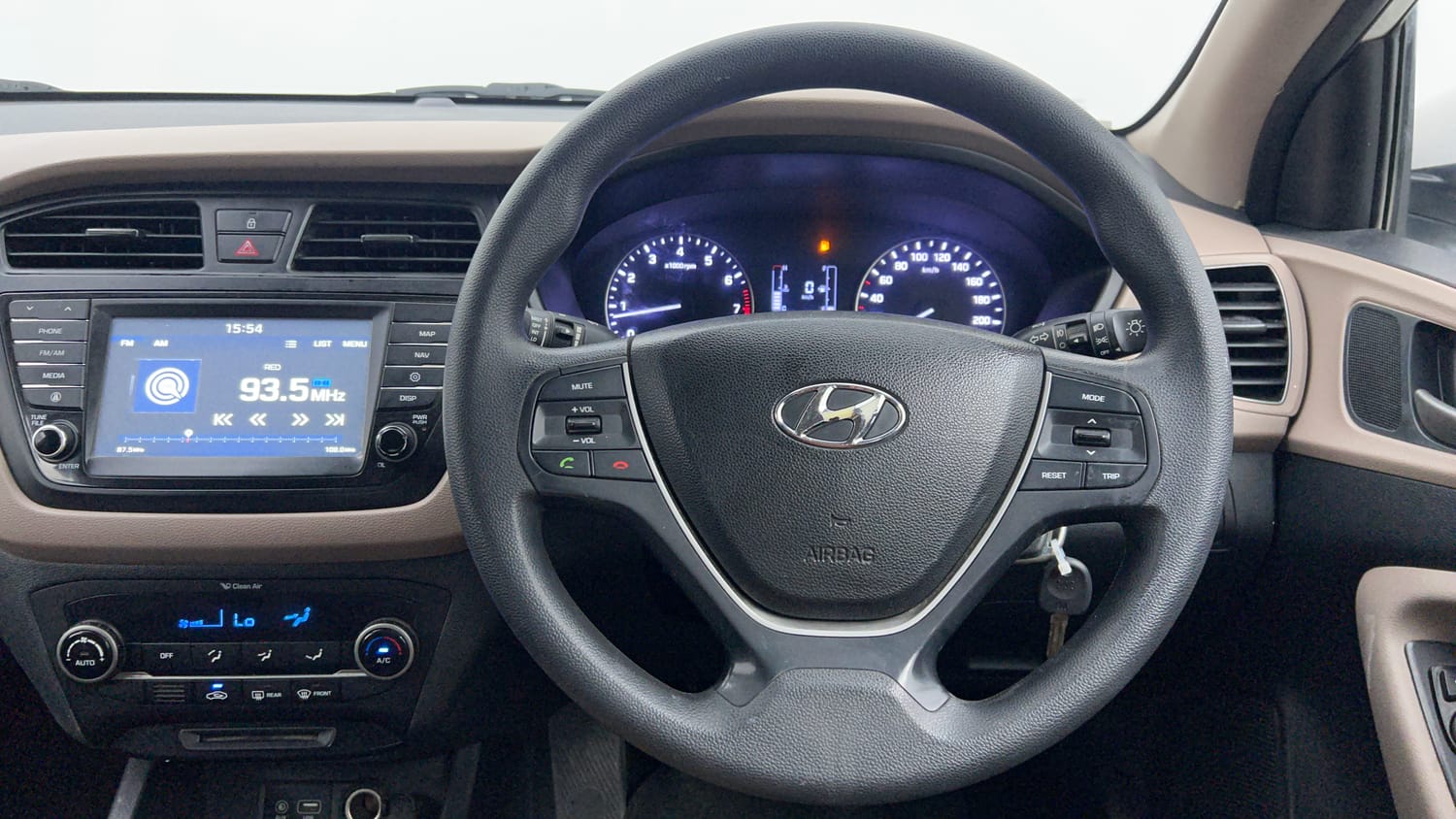 Used 2017 Hyundai Elite i20 Asta 1.2 Petrol Manual interior STEERING VIEW