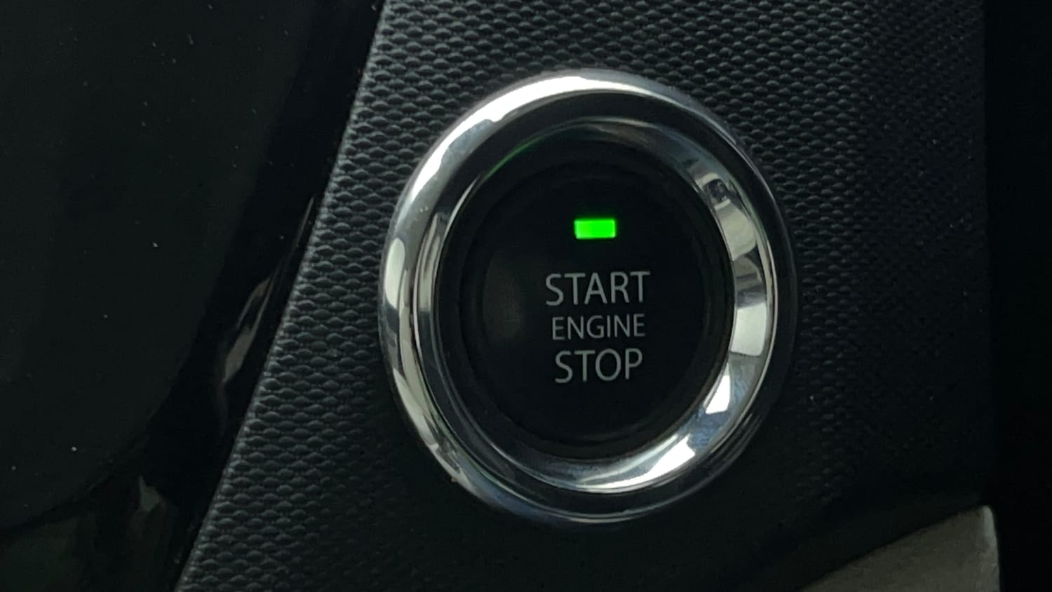Used 2024 Tata Tigor XZA Plus iCNG Cng Automatic top_features Keyless start