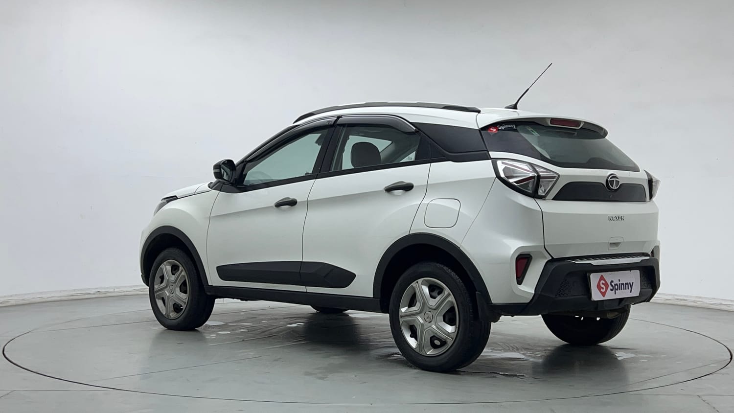 Used 2023 Tata Nexon XM S Petrol + CNG(Outside Fitted) Cng Manual exterior LEFT REAR CORNER VIEW