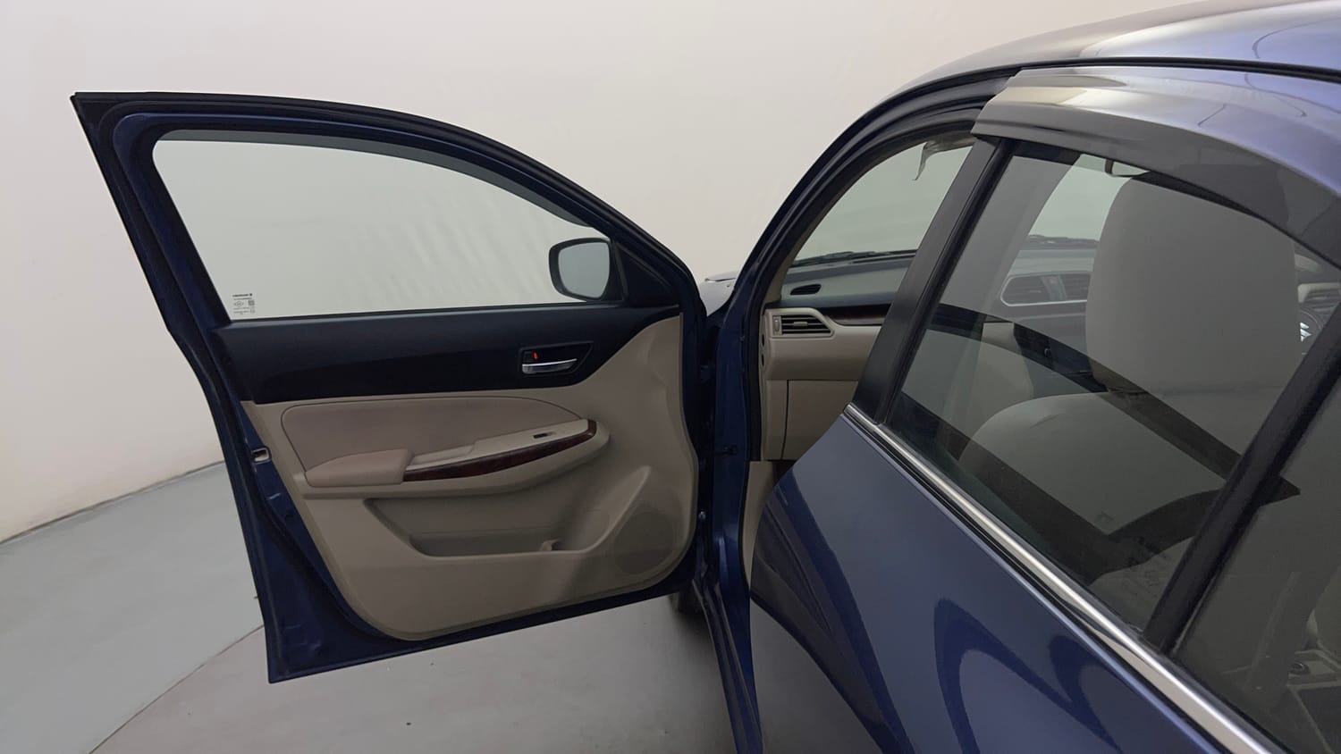 Used 2018 Maruti Suzuki Dzire ZXi Petrol Manual interior LEFT FRONT DOOR OPEN VIEW