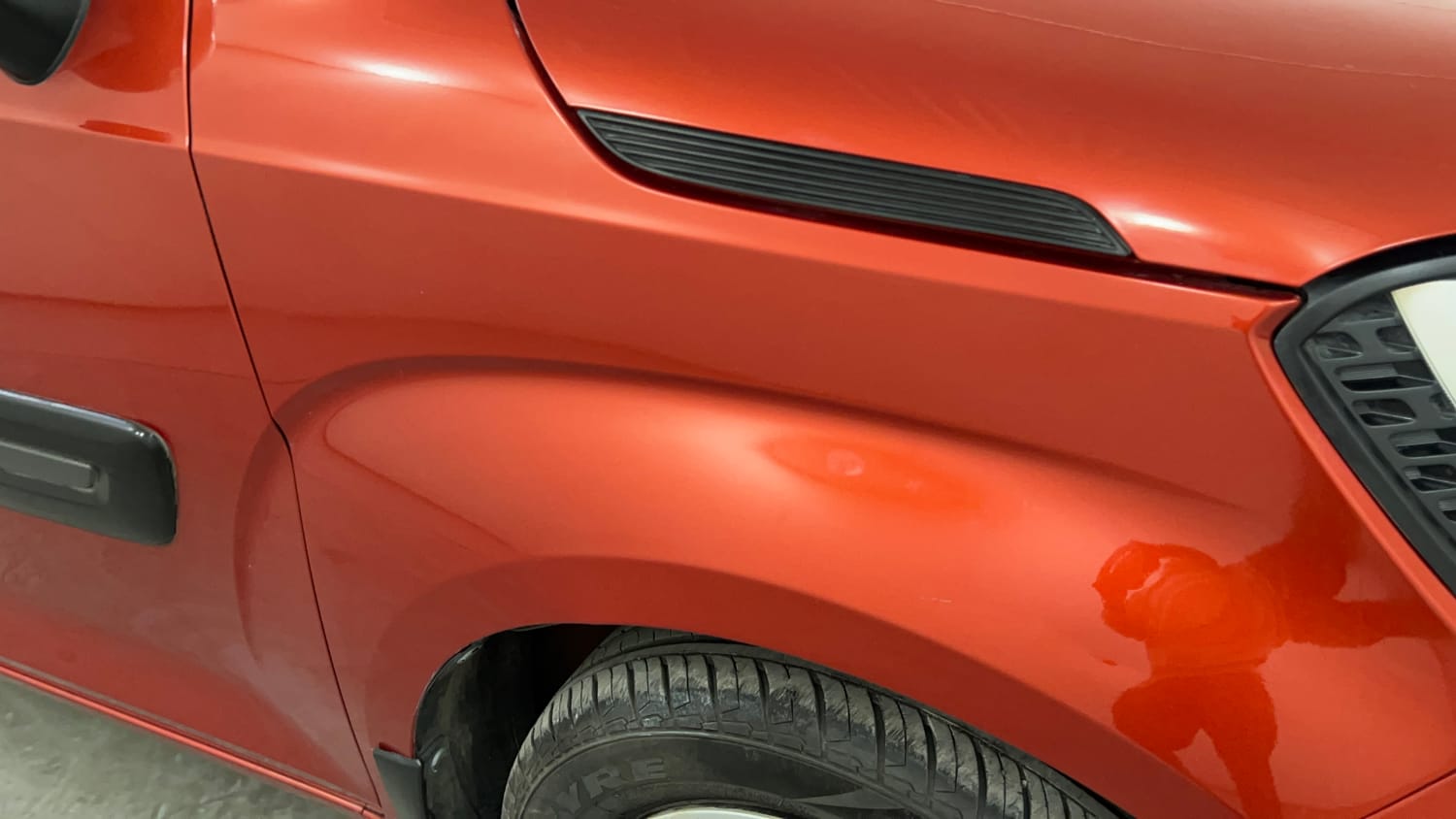 Used 2017 Maruti Suzuki Ignis Delta 1.2 AMT Petrol Automatic dents MINOR DENT