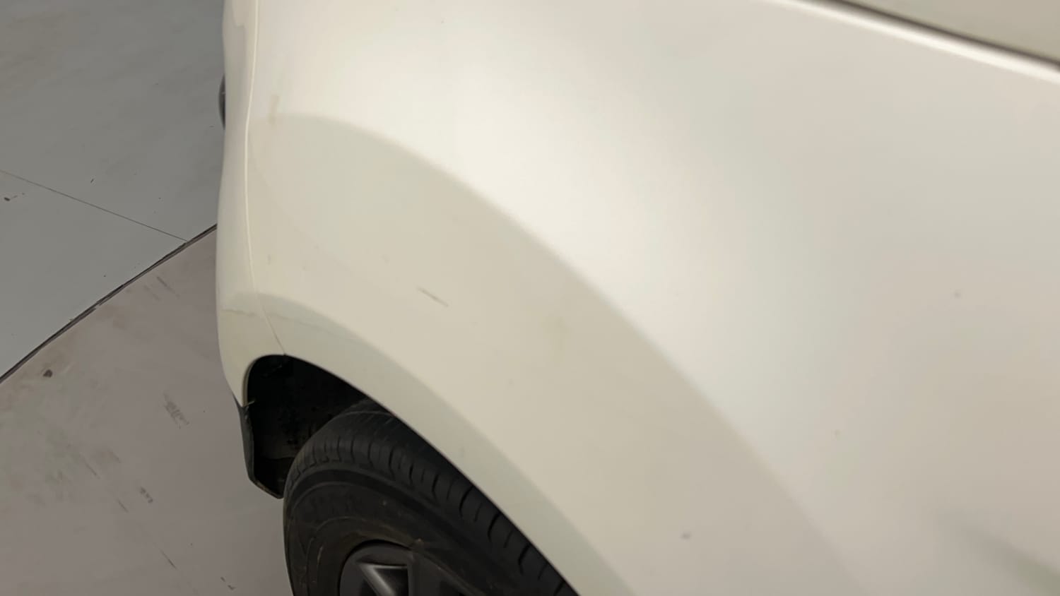 Used 2016 Ford EcoSport Titanium 1.5L Ti-VCT AT Petrol Automatic dents MINOR SCRATCH
