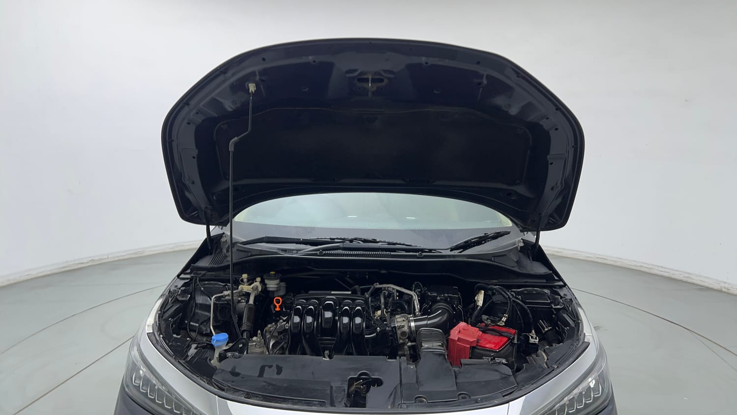 Used 2022 Honda City ZX CVT Petrol Petrol Automatic engine ENGINE & BONNET OPEN FRONT VIEW
