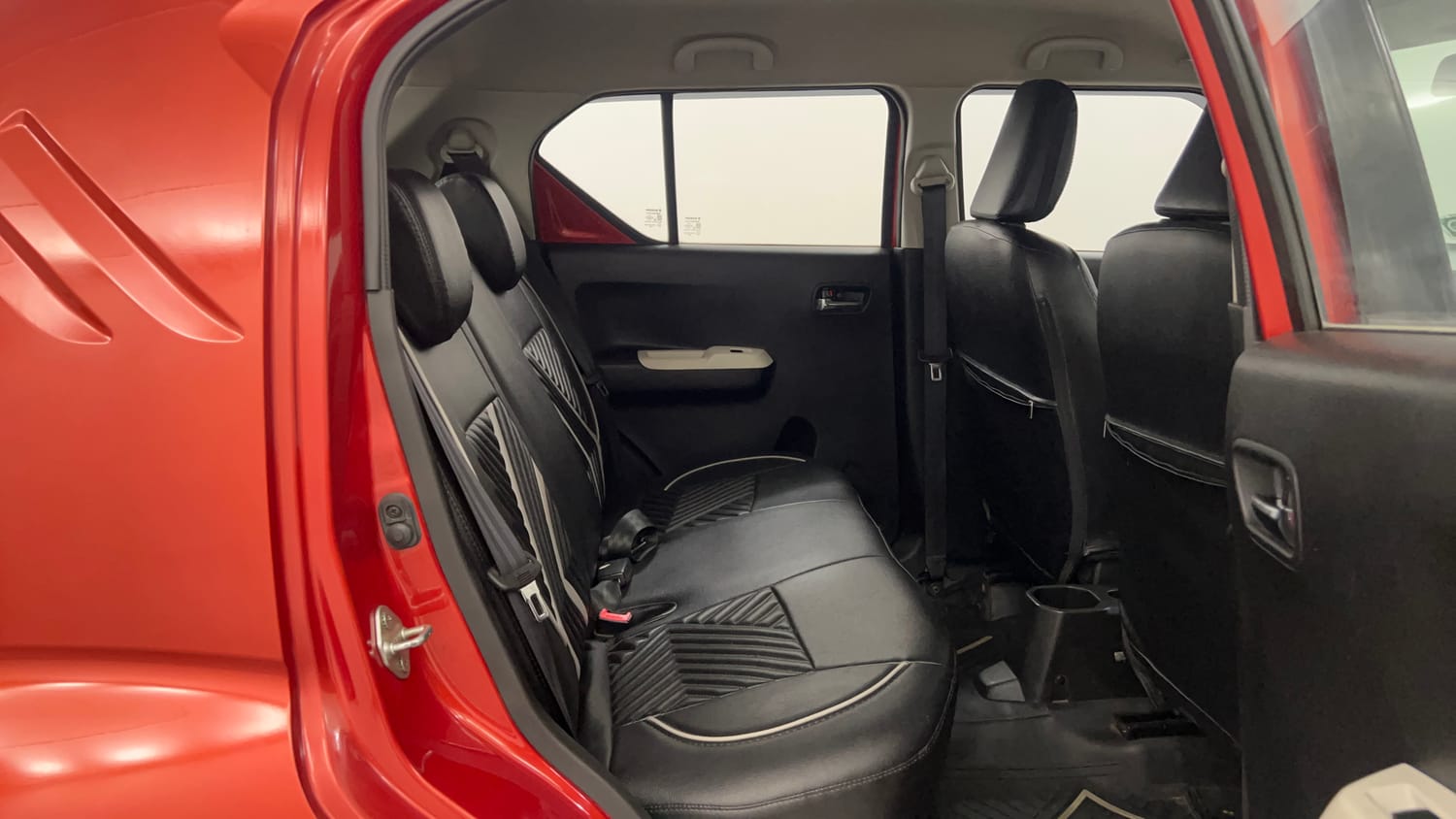 Used 2017 Maruti Suzuki Ignis Delta 1.2 AMT Petrol Automatic interior RIGHT SIDE REAR DOOR CABIN VIEW