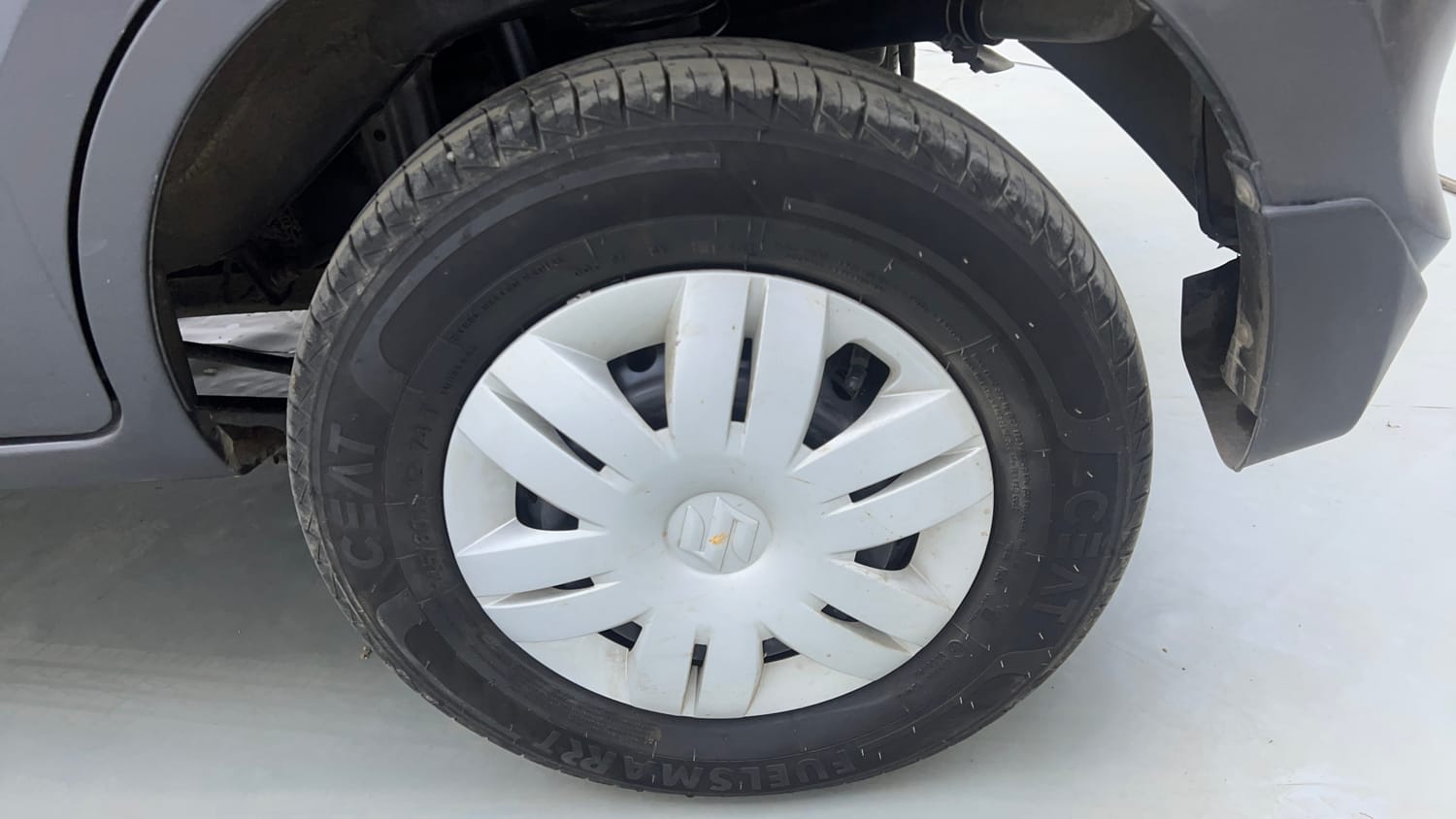 Used 2022 Maruti Suzuki Alto 800 LXi Petrol Manual tyres LEFT REAR TYRE RIM VIEW