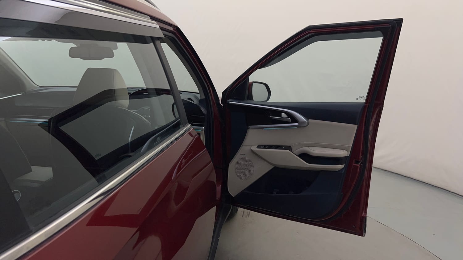 Used 2022 Kia Carens Luxury Plus 1.5 Diesel 6 STR Diesel Automatic interior RIGHT FRONT DOOR OPEN VIEW