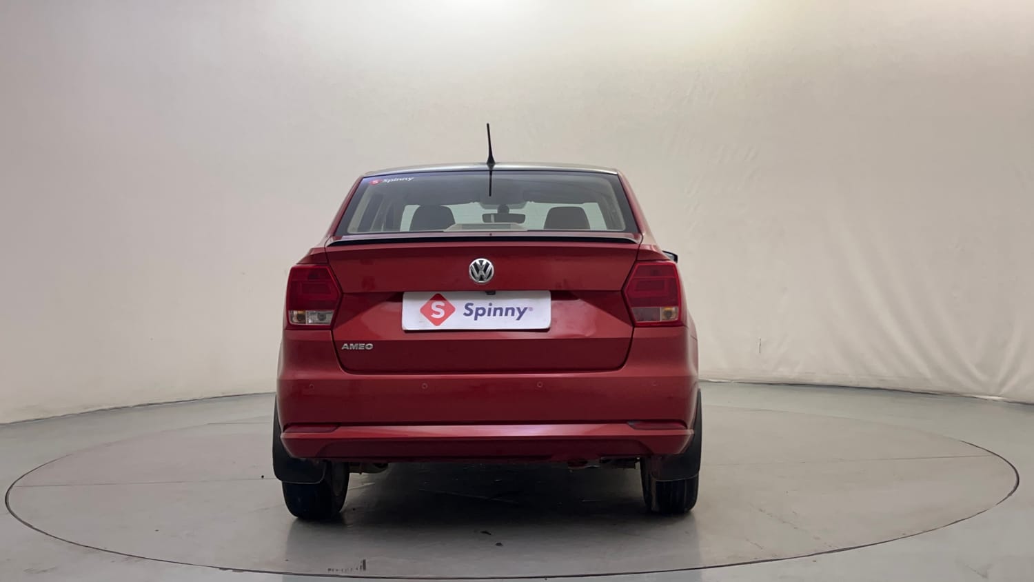 Used 2019 Volkswagen Ameo Highline Plus 1.0L (P) 16 Alloy Petrol Manual exterior BACK VIEW