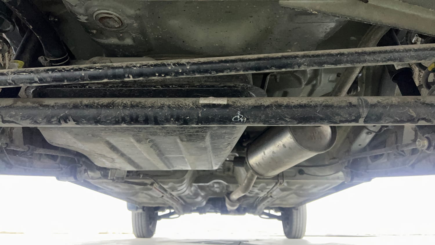 Used 2022 Maruti Suzuki Alto 800 LXi Petrol Manual extra REAR UNDERBODY VIEW (TAKEN FROM REAR)