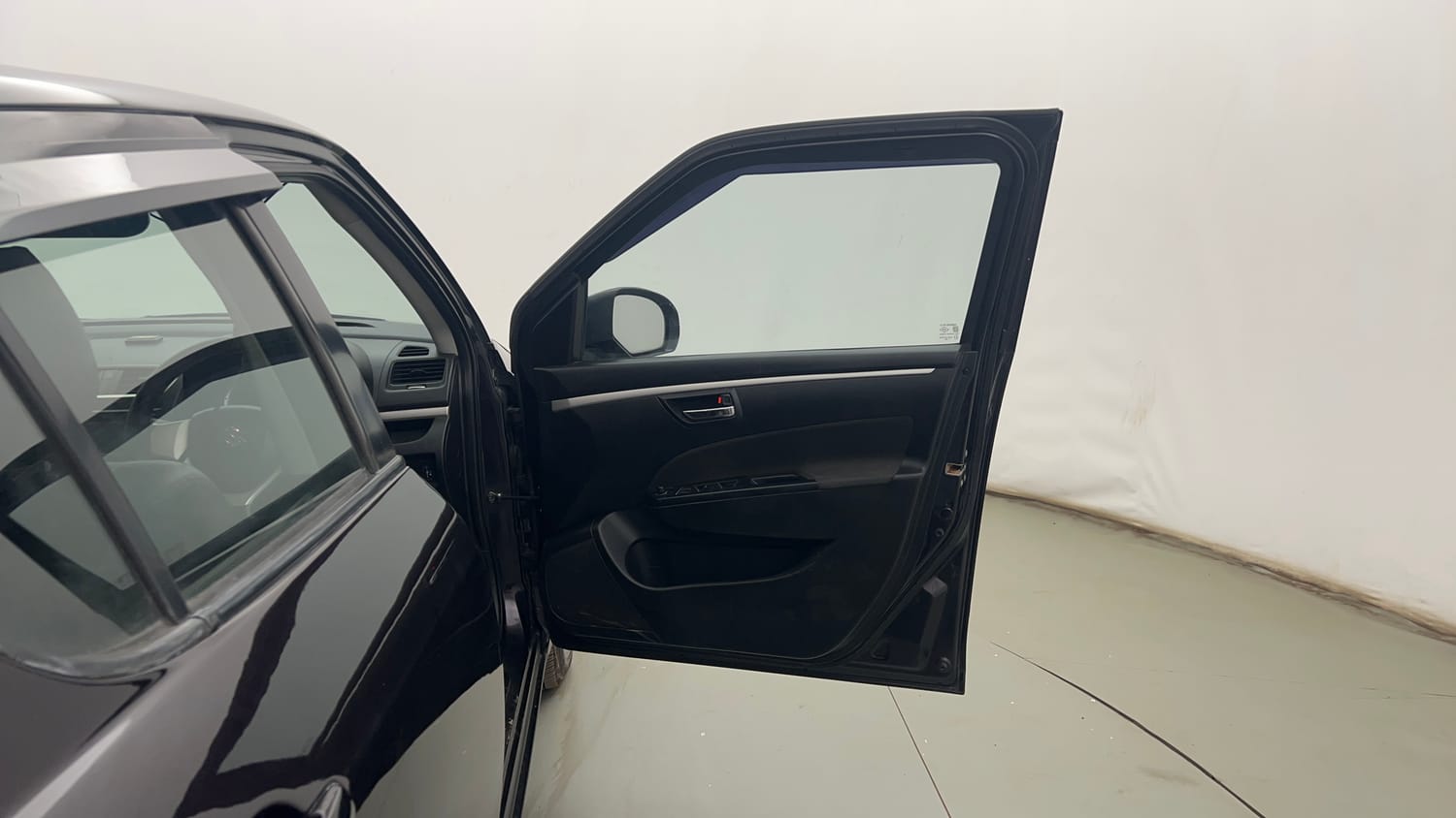 Used 2016 Maruti Suzuki Swift VXi Petrol Manual interior RIGHT FRONT DOOR OPEN VIEW
