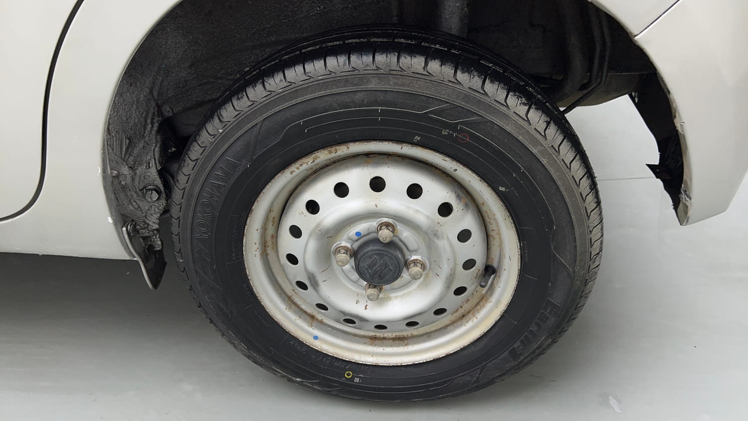 Used 2020 Maruti Suzuki Wagon R LXi 1.0 CNG Cng Manual tyres LEFT REAR TYRE RIM VIEW