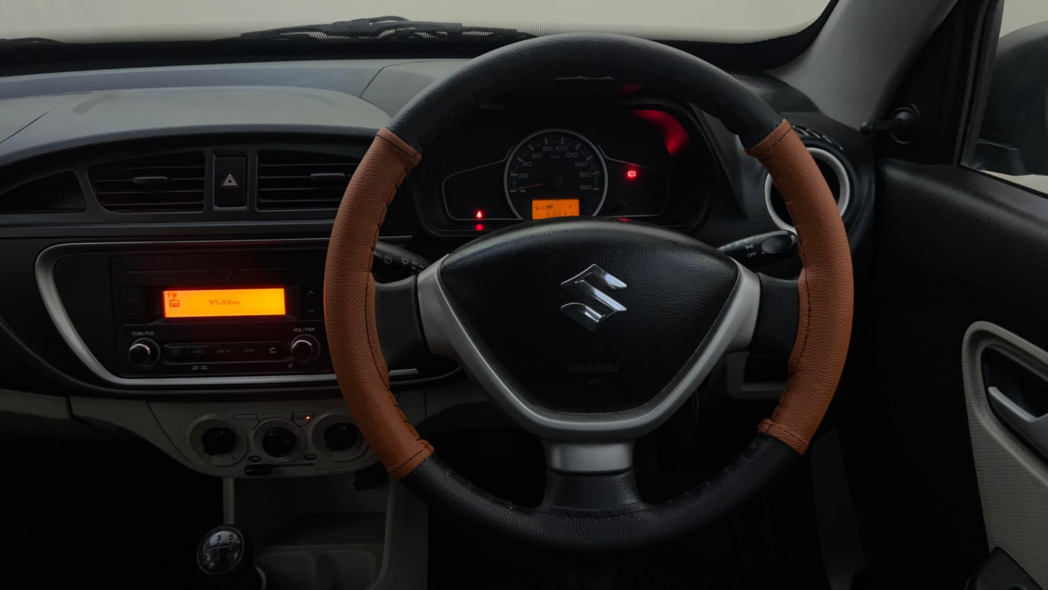 Used 2021 Maruti Suzuki Alto 800 VXi Petrol Manual interior STEERING VIEW