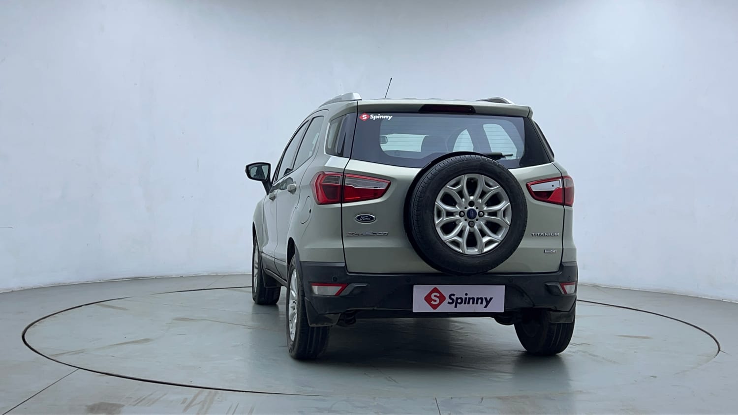 Used 2014 Ford EcoSport Titanium 1.5 TDCi Diesel Manual exterior LEFT REAR CORNER VIEW