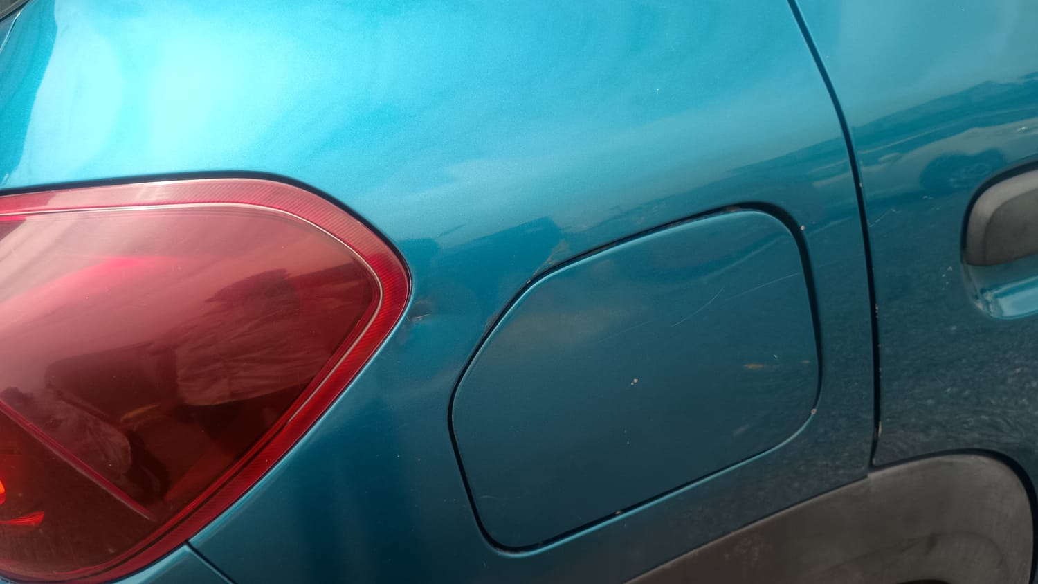 Used 2020 Renault Kwid RXT Petrol Manual dents MINOR DENT