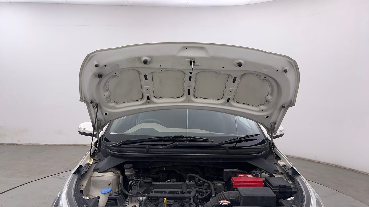 Used 2017 Hyundai Elite i20 Asta 1.2 Petrol Manual engine ENGINE & BONNET OPEN FRONT VIEW