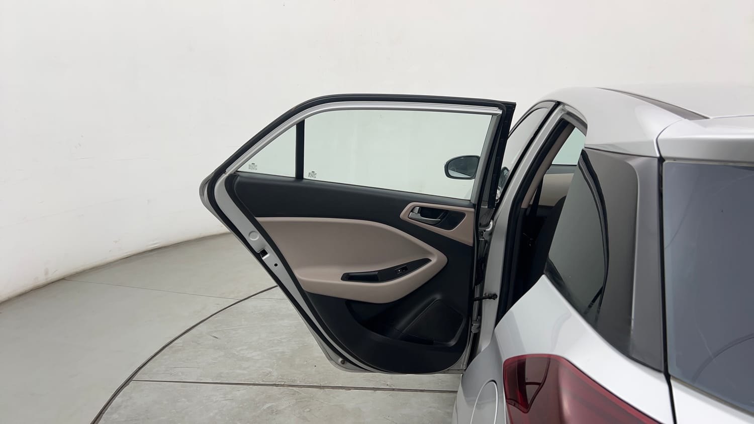 Used 2018 Hyundai Elite i20 Asta 1.2 (O) Petrol Manual interior LEFT REAR DOOR OPEN VIEW