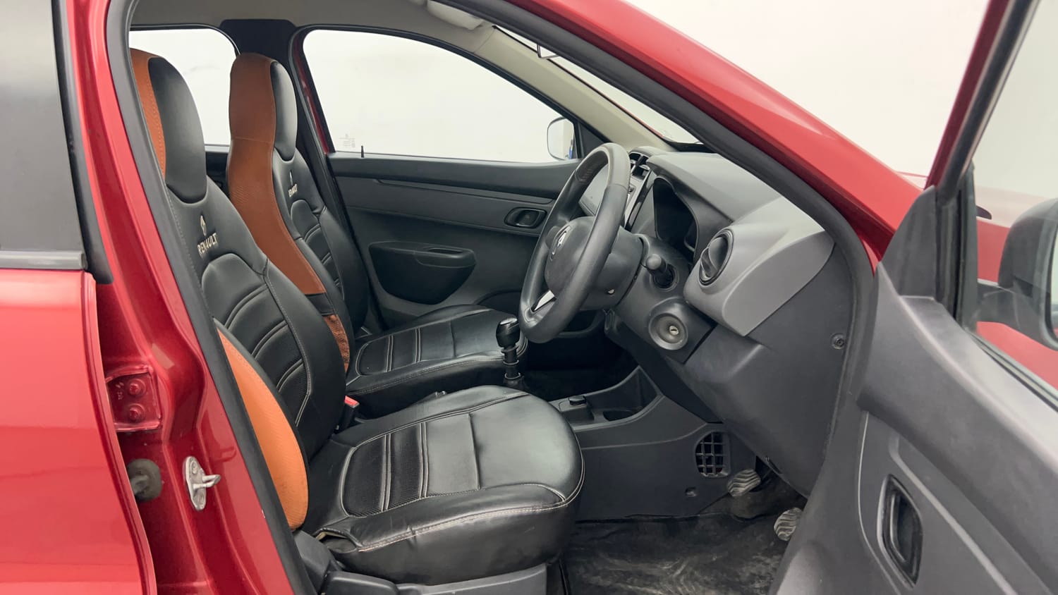 Used 2016 Renault Kwid RXT Petrol Manual interior RIGHT SIDE FRONT DOOR CABIN VIEW