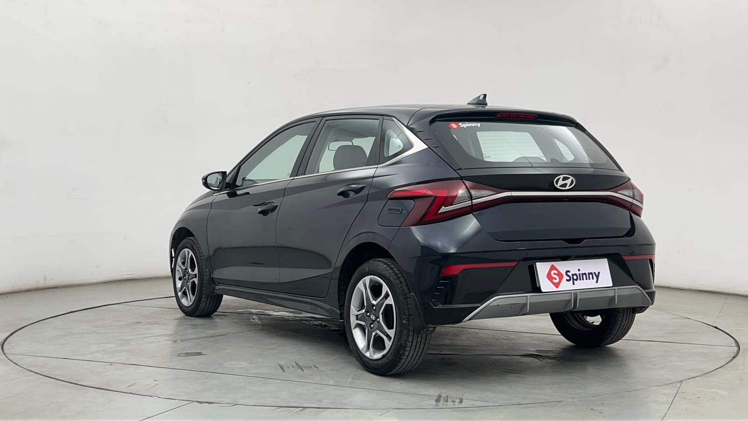 Used 2025 Hyundai i20 Sportz (O) 1.2 IVT Petrol Automatic exterior LEFT REAR CORNER VIEW