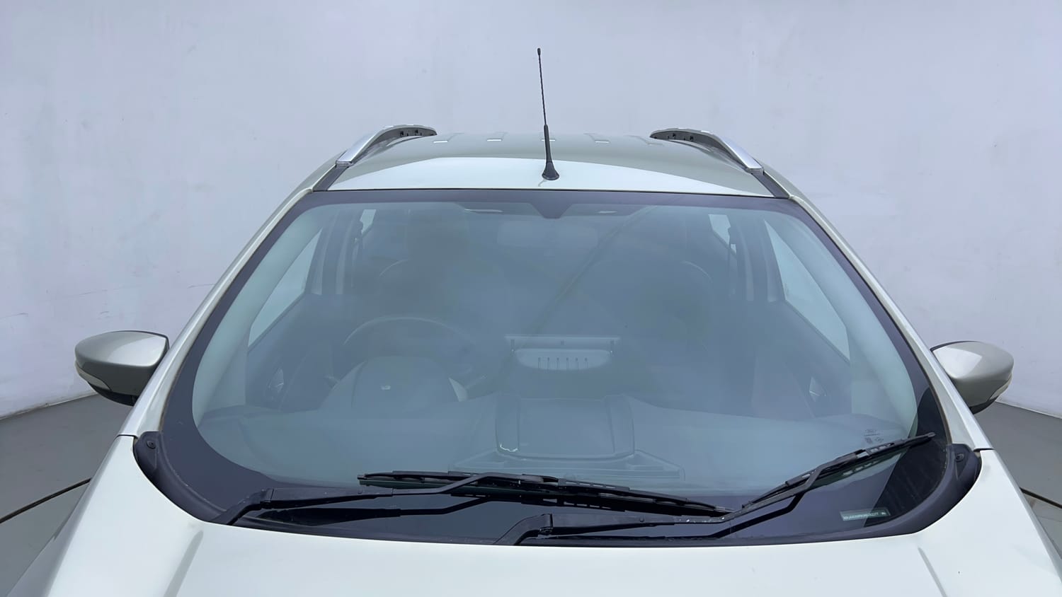 Used 2014 Ford EcoSport Titanium 1.5 TDCi Diesel Manual exterior FRONT WINDSHIELD VIEW
