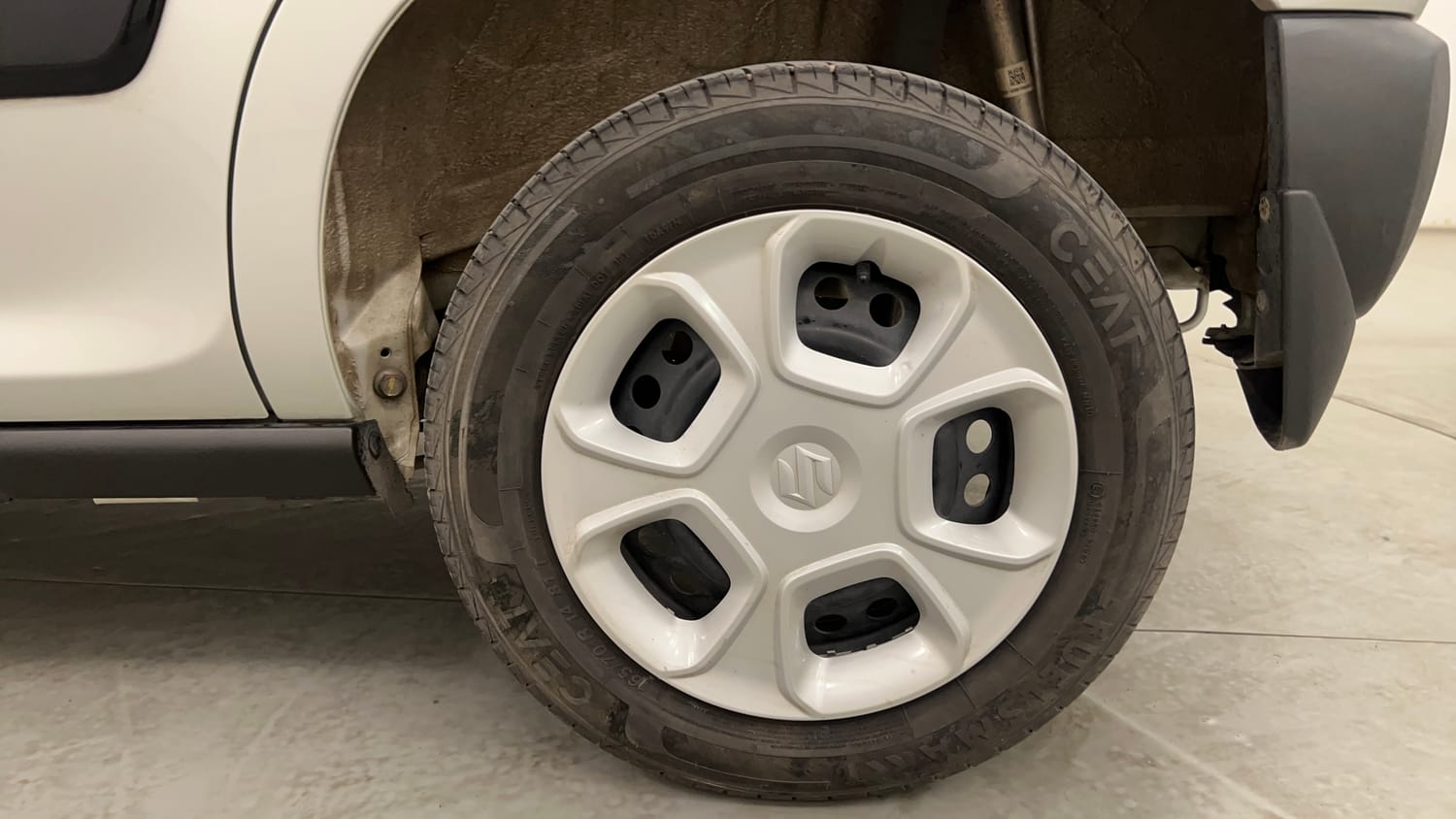 Used 2024 Maruti Suzuki S-Presso VXi (O) AMT Petrol Automatic tyres LEFT REAR TYRE RIM VIEW