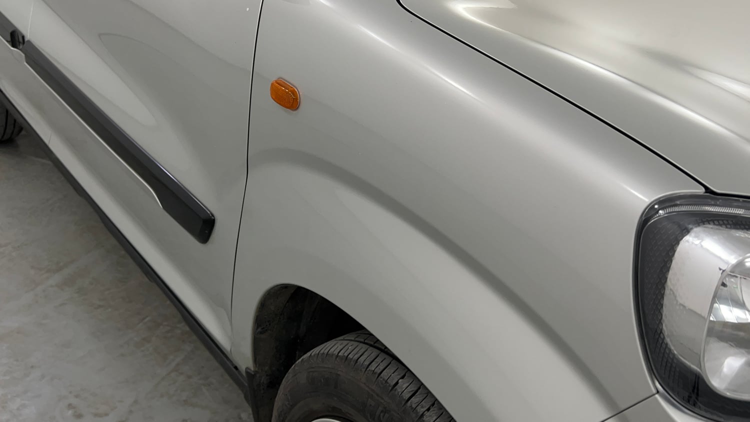 Used 2024 Maruti Suzuki S-Presso VXi (O) AMT Petrol Automatic dents MINOR DENT
