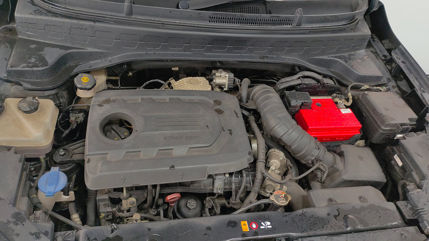 Used 2020 Kia Sonet GTX Plus 1.5 AT Diesel Automatic engine ENGINE RIGHT SIDE VIEW