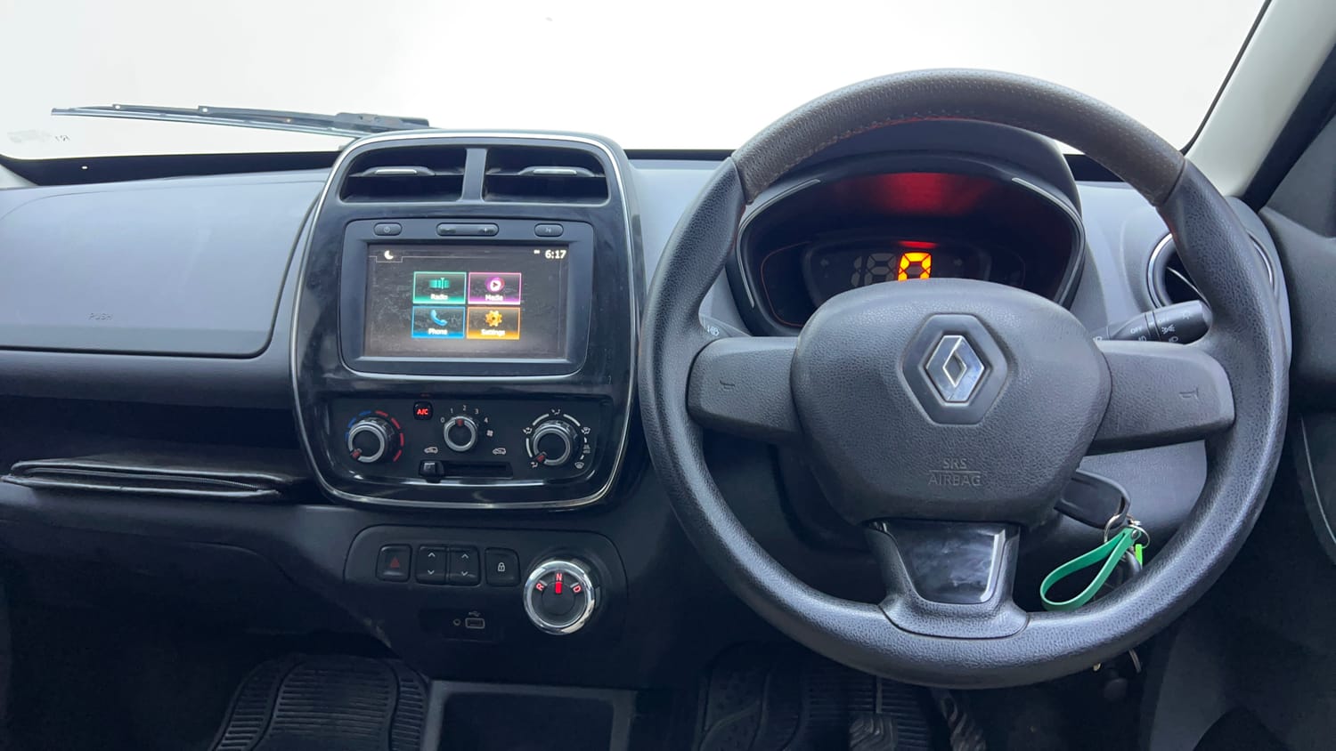 Used 2019 Renault Kwid 1.0 RXT AMT Opt Petrol Automatic interior STEERING VIEW