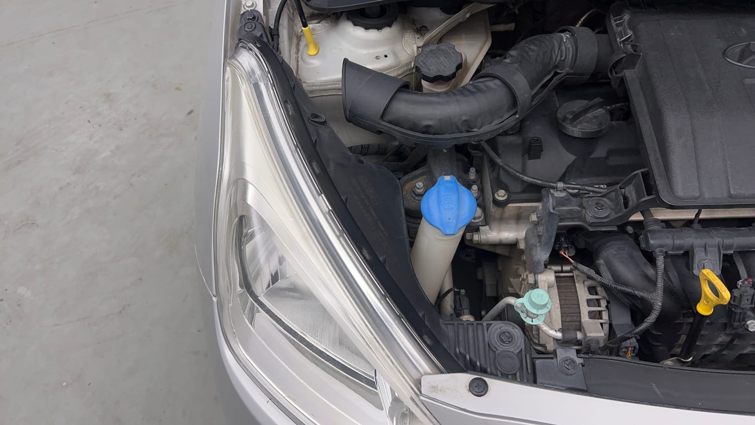 Used 2018 Hyundai Grand i10 Sportz 1.2 Kappa VTVT Petrol Manual engine ENGINE RIGHT SIDE VIEW