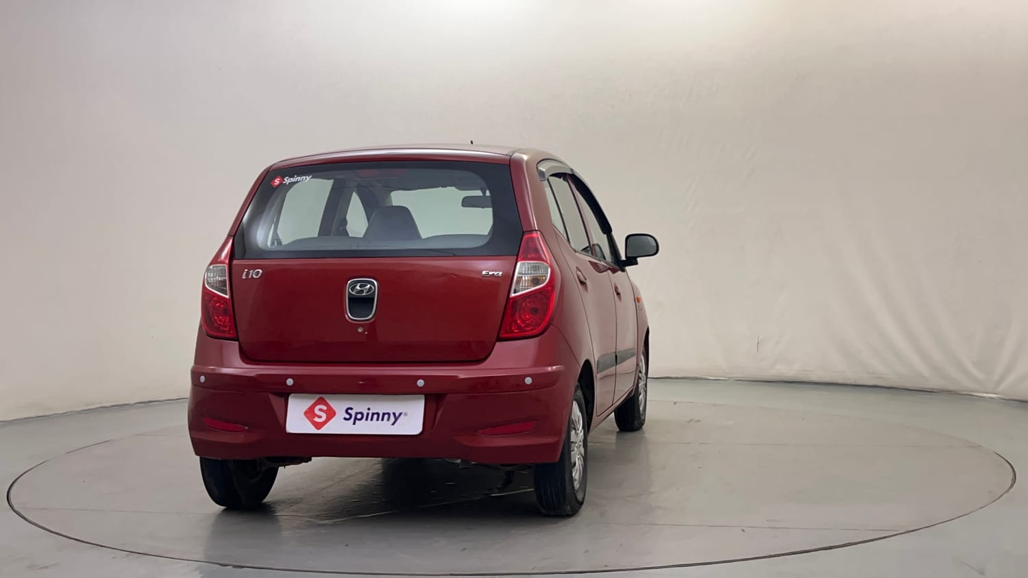 Used 2013 Hyundai i10 Era 1.1 iRDE2 Petrol Manual exterior RIGHT REAR CORNER VIEW