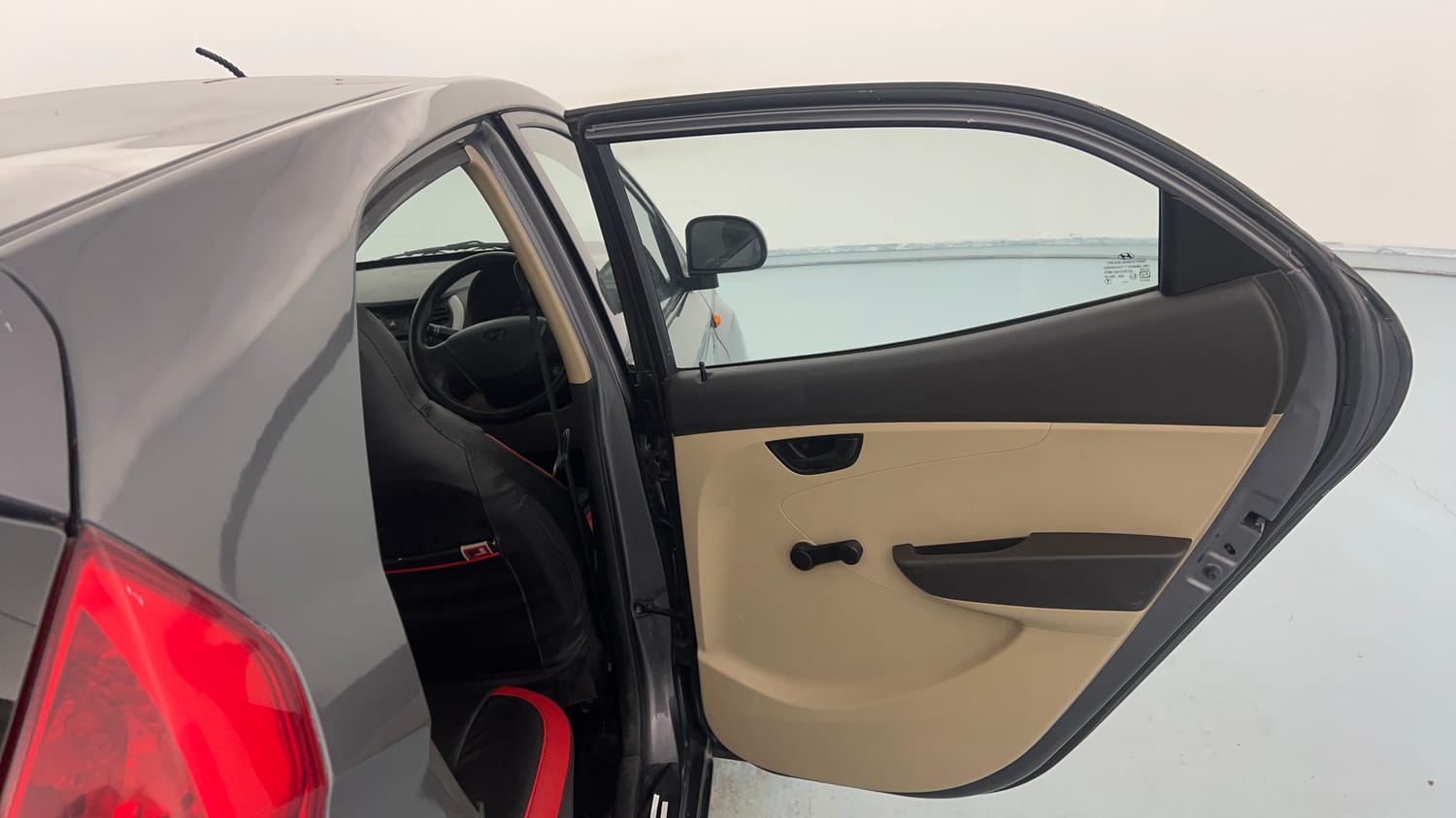 Used 2017 Hyundai Eon Era + Petrol Manual interior RIGHT REAR DOOR OPEN VIEW