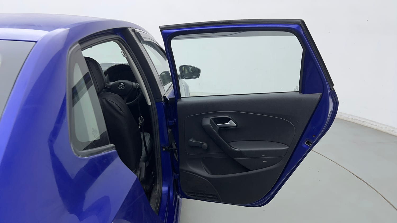 Used 2019 Volkswagen Ameo Trendline 1.0L (P) Petrol Manual interior RIGHT REAR DOOR OPEN VIEW