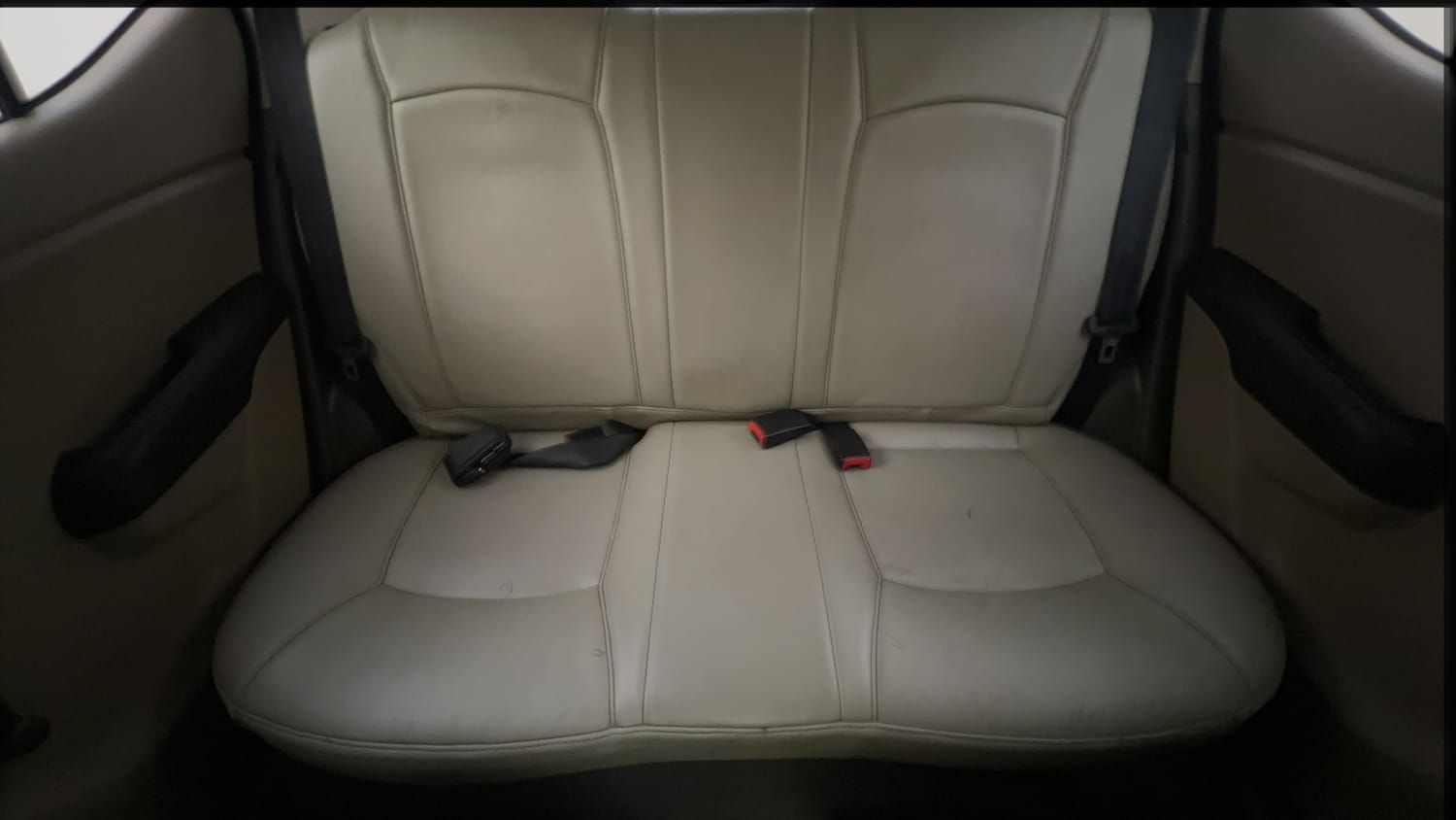 Used 2013 Hyundai i10 Era 1.1 iRDE2 Petrol Manual interior REAR SEAT CONDITION VIEW