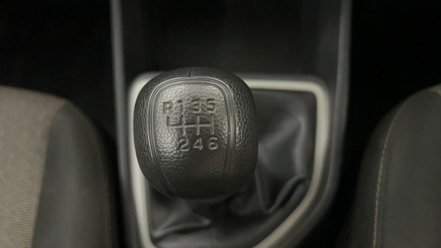 Used 2017 Hyundai Creta SX Plus 1.6  Petrol Petrol Manual interior GEAR  KNOB VIEW