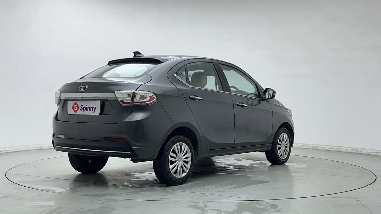 Used 2024 Tata Tigor XZA Plus iCNG Cng Automatic exterior RIGHT REAR CORNER VIEW