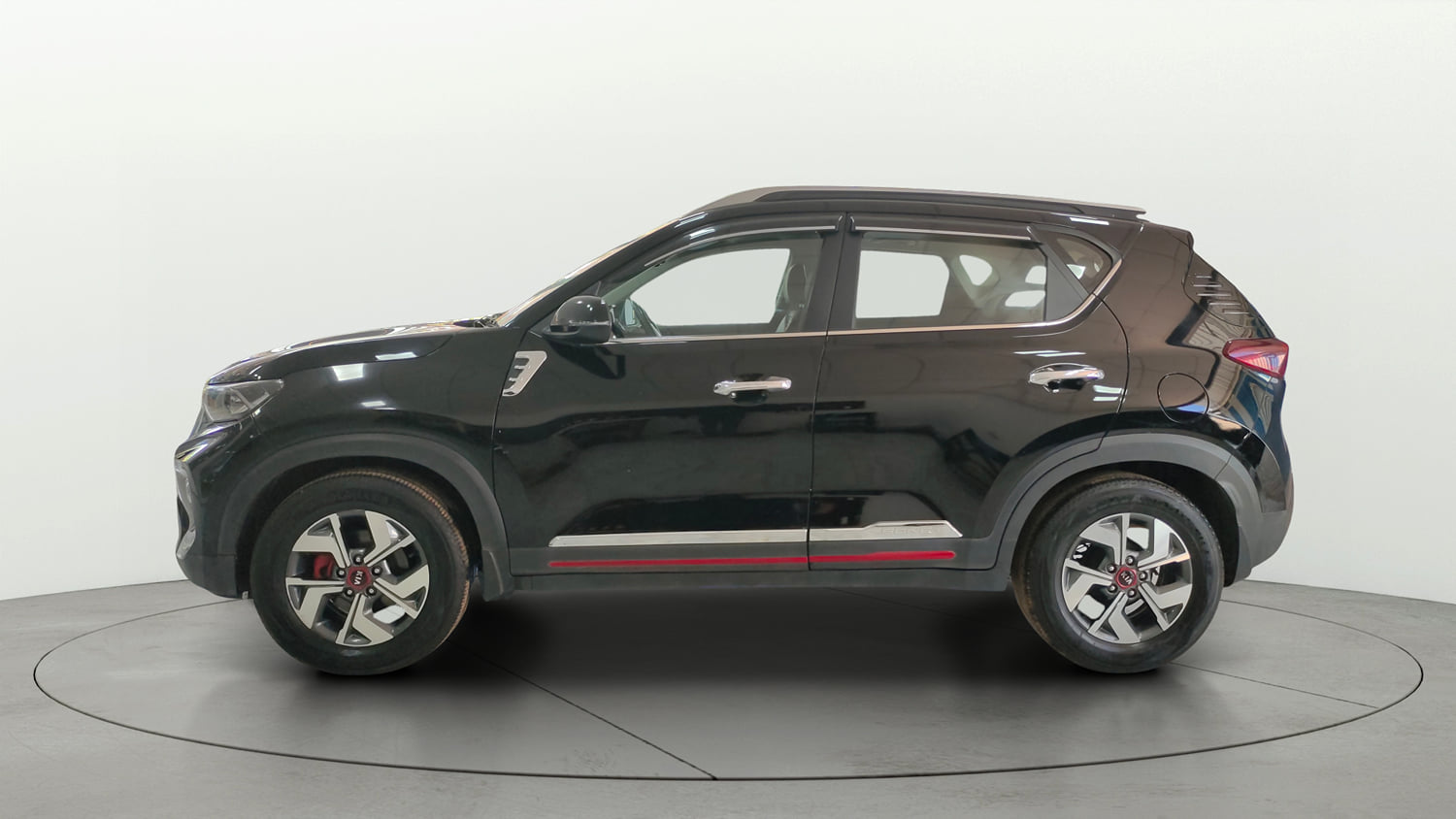 Used 2020 Kia Sonet GTX Plus 1.5 AT Diesel Automatic exterior LEFT SIDE VIEW